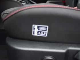 Ford Focus thumbnail 8