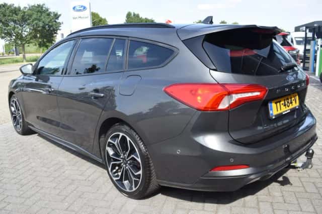 Ford Focus (2018) thumbnail 6