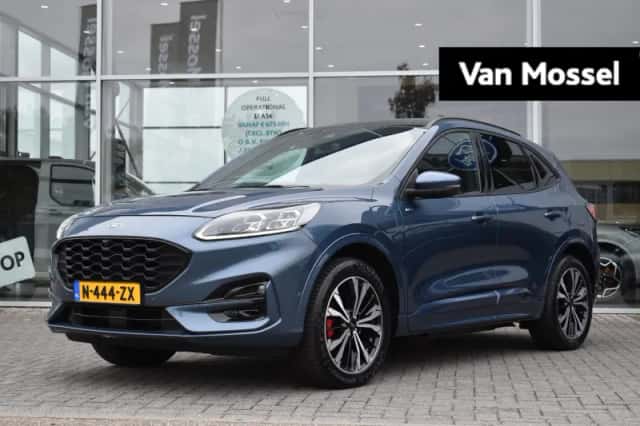 Ford Kuga (2022) thumbnail 1