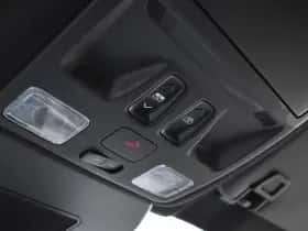 Ford Kuga thumbnail 33
