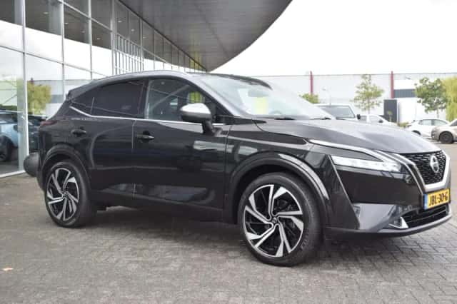 Nissan Qashqai (2022) thumbnail 3