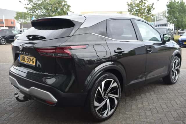 Nissan Qashqai (2022) thumbnail 5