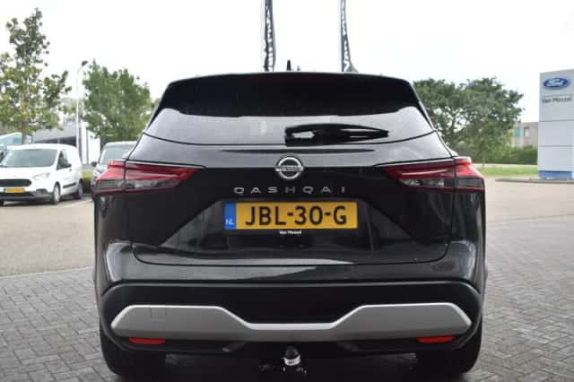 Nissan Qashqai (2022) thumbnail 6