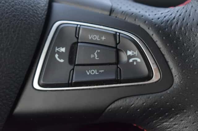 Ford EcoSport (2019) thumbnail 15
