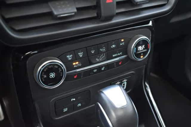 Ford EcoSport (2019) thumbnail 23