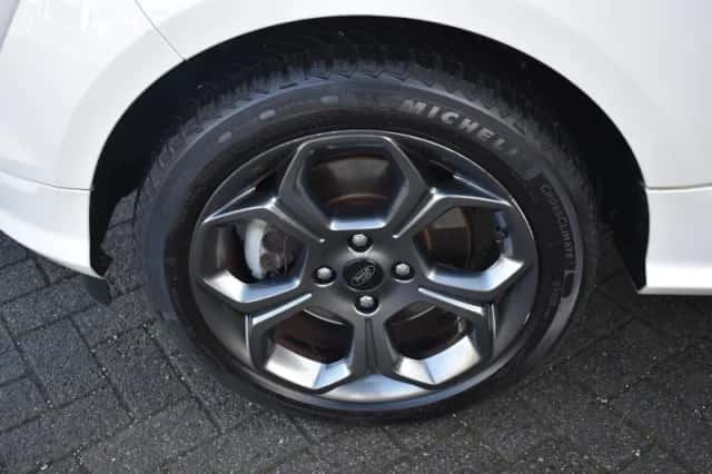 Ford EcoSport (2019) thumbnail 9