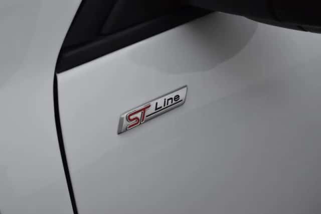 Ford Kuga (2025) thumbnail 11