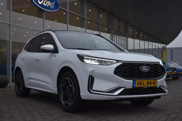 Ford Kuga (2025) thumbnail 3