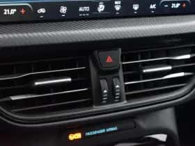 Ford Kuga thumbnail 39