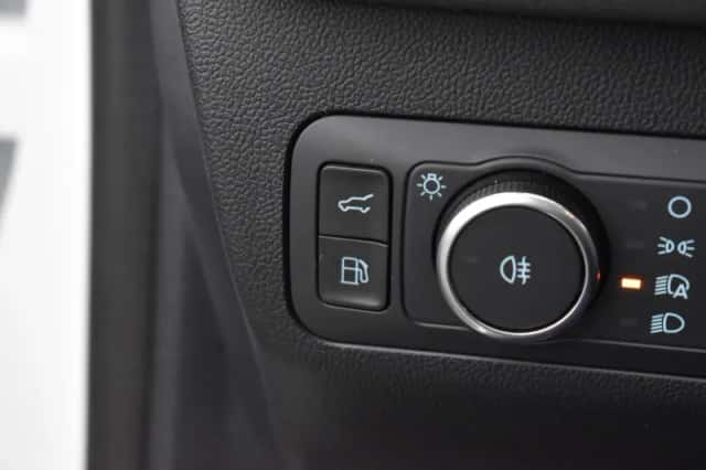 Ford Kuga (2025) thumbnail 45