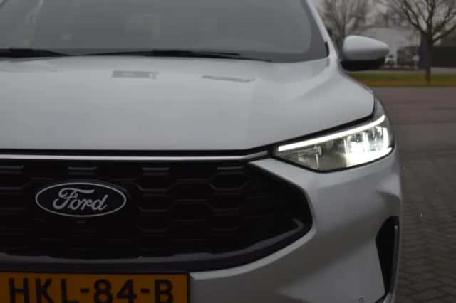 Ford Kuga (2025) thumbnail 10