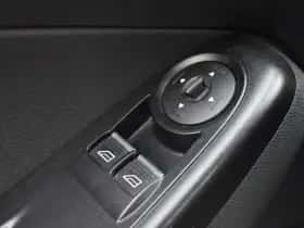 Ford Fiesta thumbnail 16