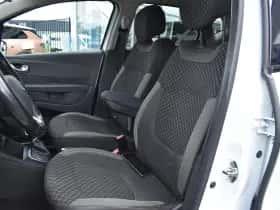 Renault Captur (2018) thumbnail 24