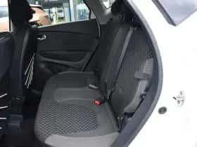 Renault Captur (2018) thumbnail 27