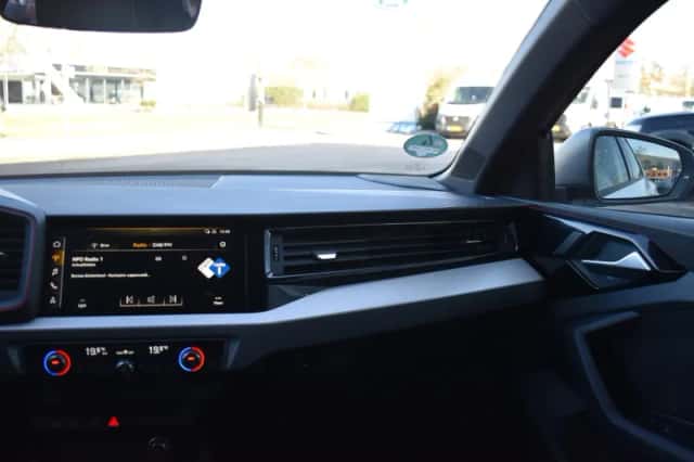 Audi A1 (2019) thumbnail 30