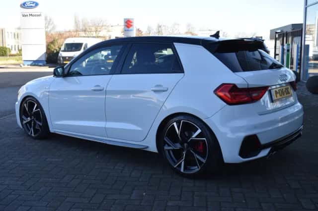 Audi A1 (2019) thumbnail 7