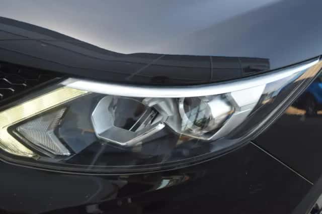 Nissan Qashqai (2017) thumbnail 10