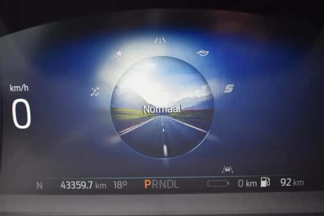 Ford Kuga (2023) thumbnail 26
