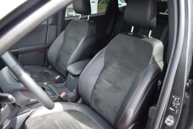 Ford Kuga (2023) thumbnail 53