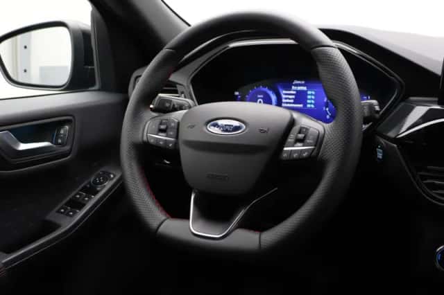 Ford Kuga (2020) thumbnail 11