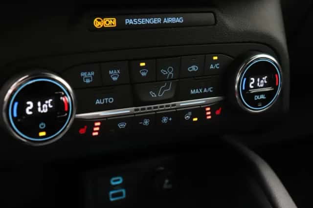 Ford Kuga (2020) thumbnail 24