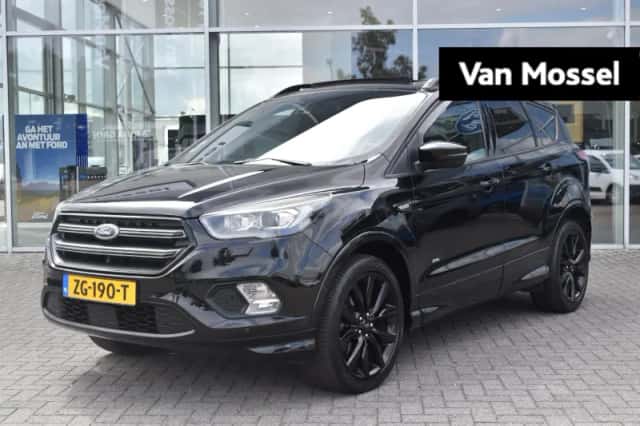 Ford Kuga (2018) thumbnail 1