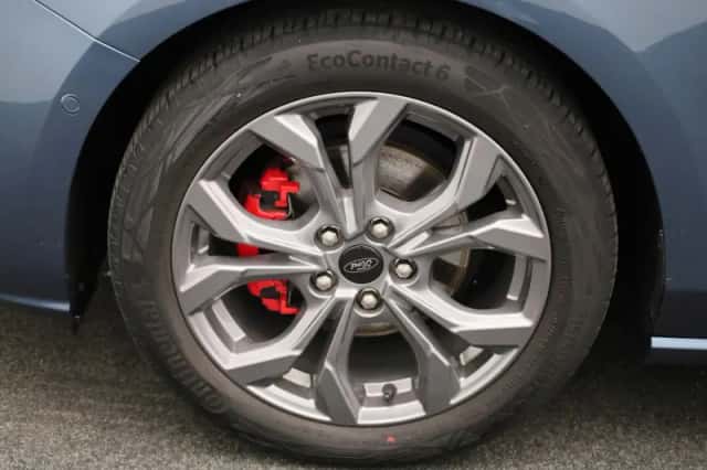 Ford Focus (2023) thumbnail 13