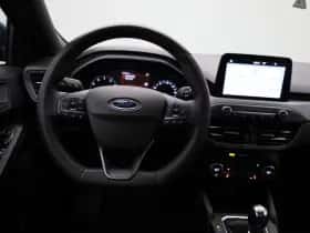 Ford Focus thumbnail 7