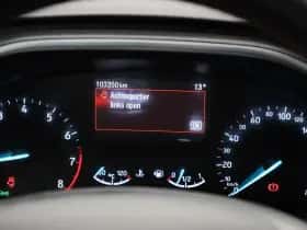 Ford Focus thumbnail 8
