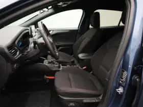 Ford Focus thumbnail 9