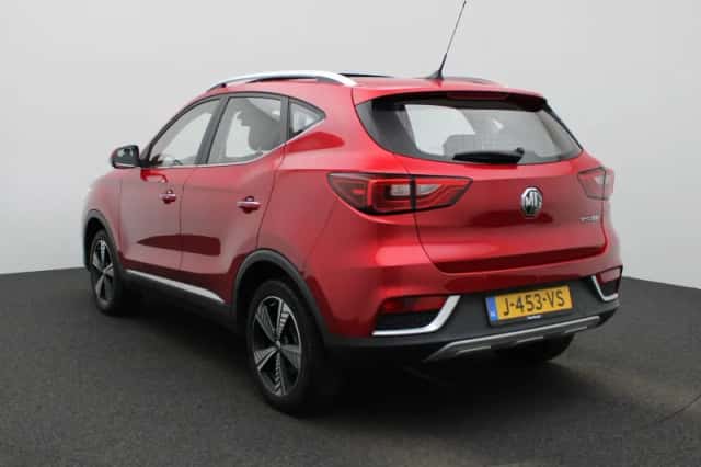 MG ZS EV (2020) thumbnail 2