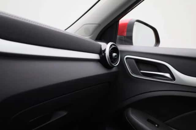 MG ZS EV (2020) thumbnail 25