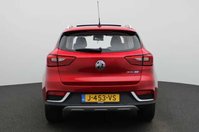 MG ZS EV (2020) thumbnail 5