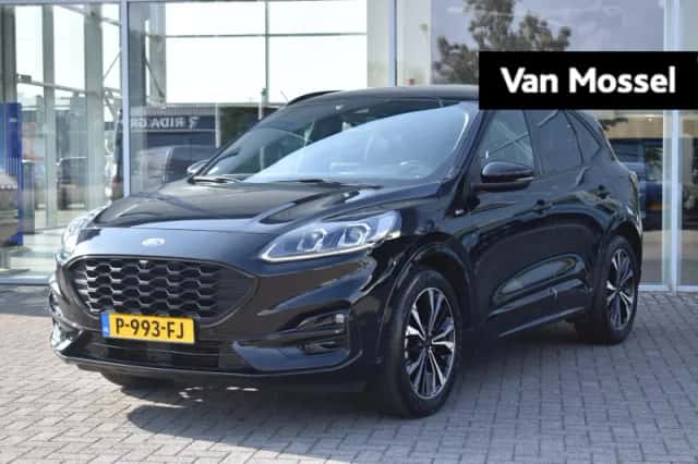 Ford Kuga (2022) thumbnail 1
