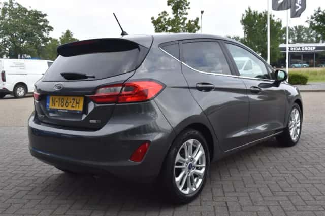 Ford Fiesta (2022) thumbnail 5