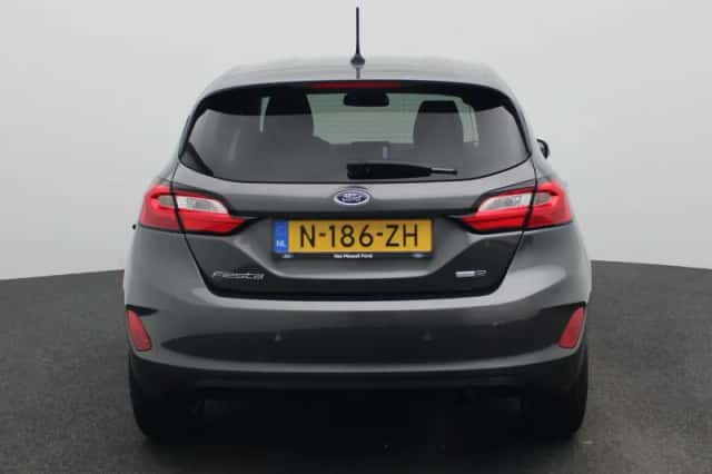 Ford Fiesta (2022) thumbnail 5