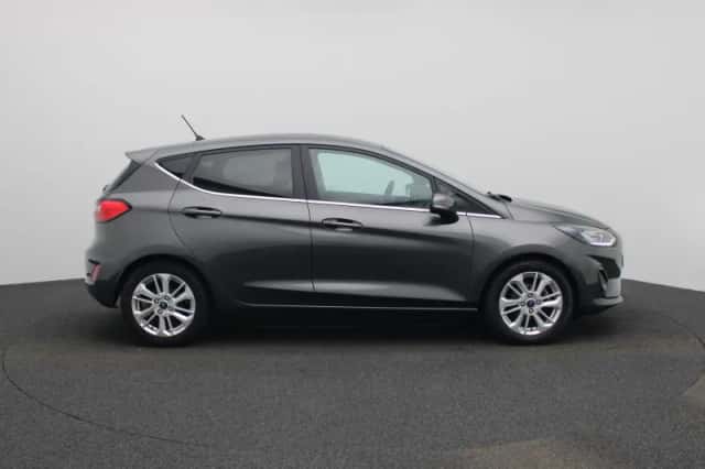 Ford Fiesta (2022) thumbnail 6