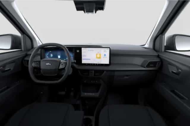 Ford E-Transit Courier (2026) thumbnail 6