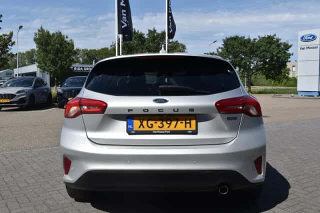 Ford Focus (2018) thumbnail 6