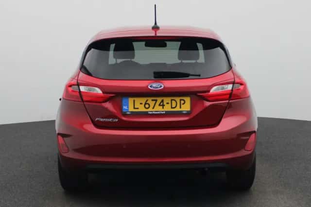 Ford Fiesta (2021) thumbnail 5