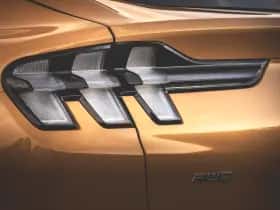 Ford Mustang Mach-E thumbnail 11
