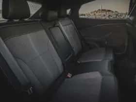 Ford Mustang Mach-E thumbnail 18