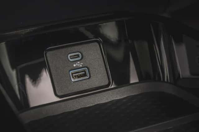 Ford Mustang Mach-E (2026) thumbnail 20