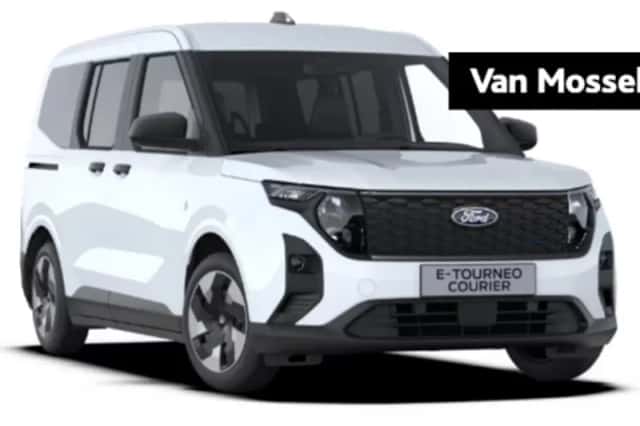 Ford Tourneo Courier (2026) thumbnail 1