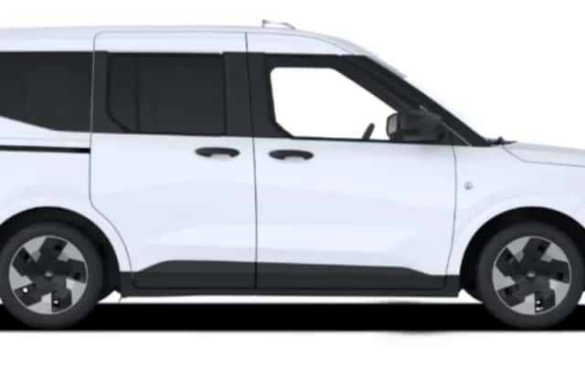 Ford Tourneo Courier (2026) thumbnail 2