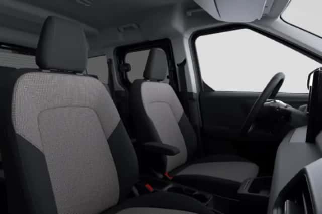 Ford Tourneo Courier (2026) thumbnail 6