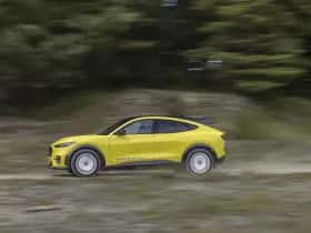 Ford Mustang Mach-E thumbnail 3