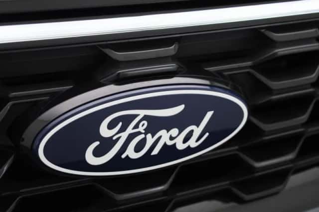 Ford Kuga (2025) thumbnail 32