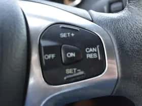 Ford Fiesta thumbnail 12