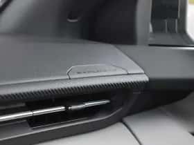 Ford Explorer thumbnail 26